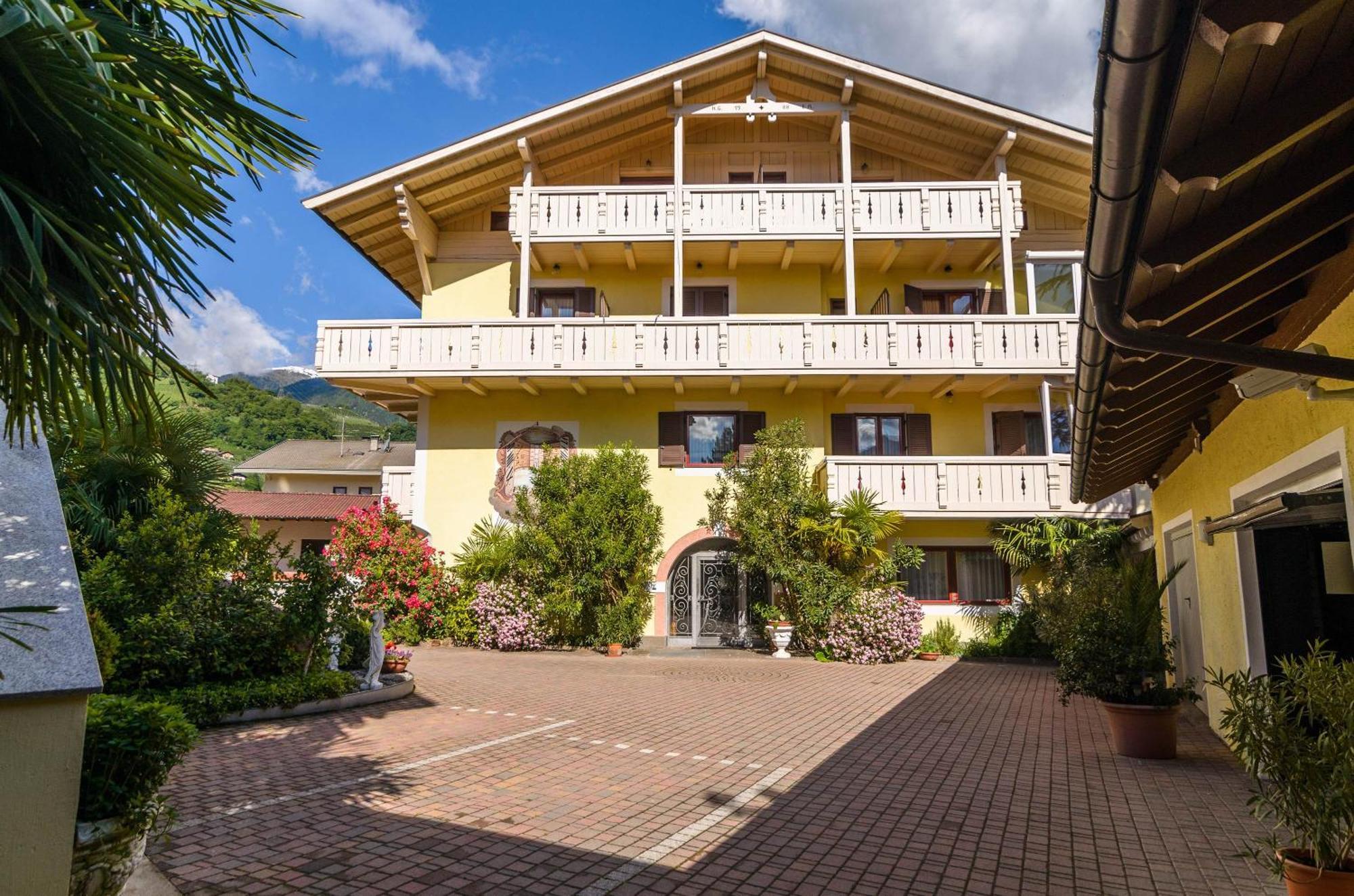 Hotel Gschwangut Lana Εξωτερικό φωτογραφία