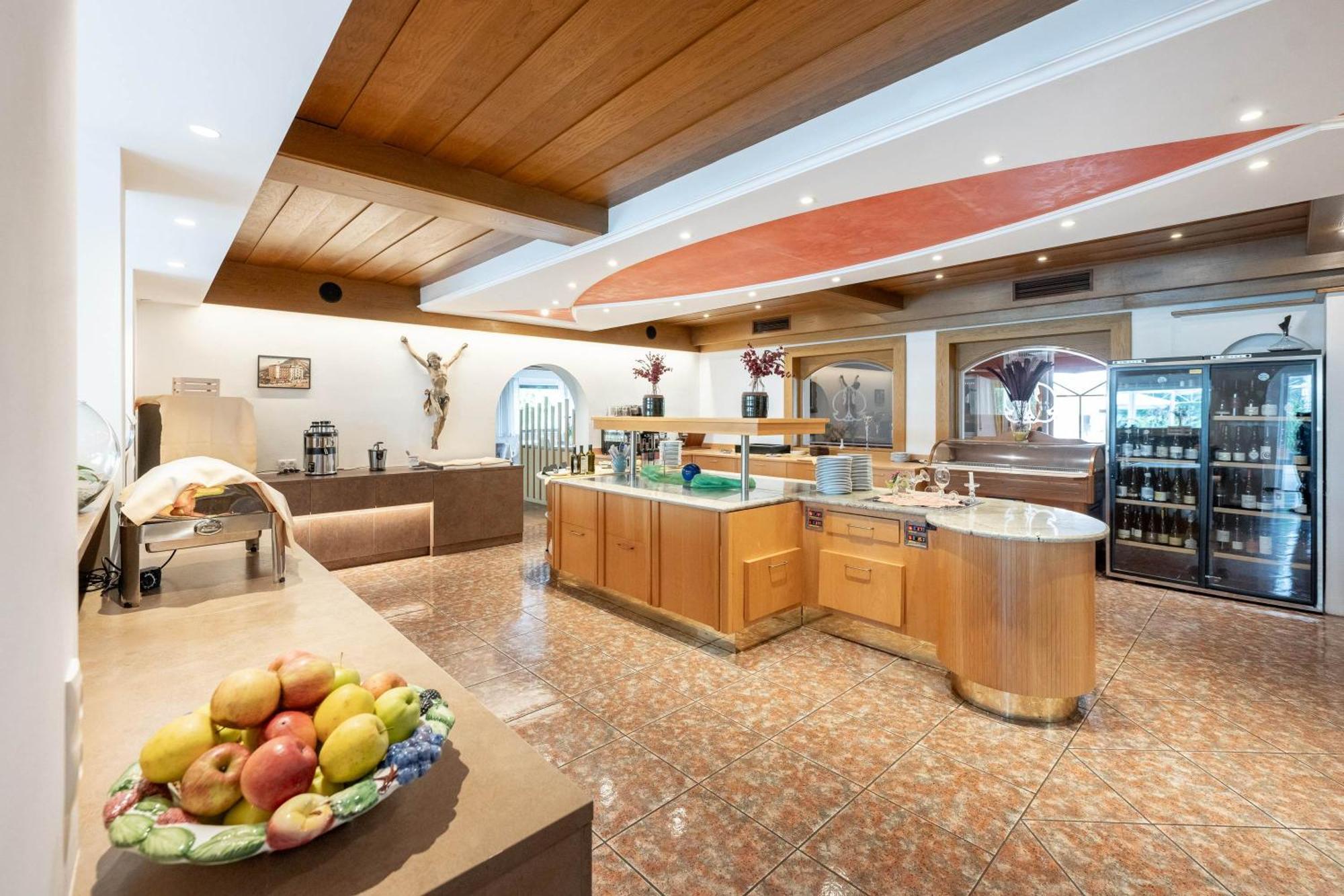 Hotel Gschwangut Lana Εξωτερικό φωτογραφία